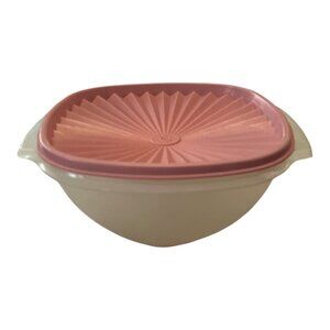 Vintage Tupperware Square Harvest Bowl with Sheer Base & Pink Lid